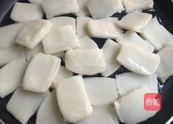 蚝油炒年糕的做法图解2