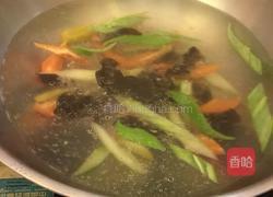 五彩鱿鱼卷的做法图解2