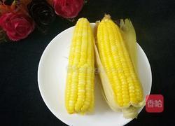 清煮甜玉米的做法图解1