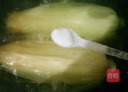 清煮甜玉米的做法图解5