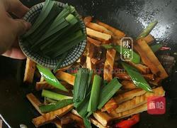 豆干炒腊肉的做法图解9