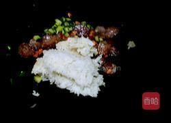 香肠炒米饭的做法图解9