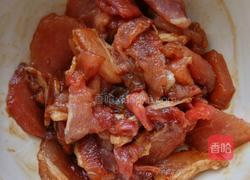 菜花炒肉的做法图解4