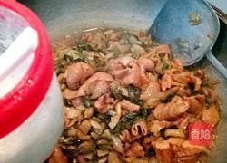 咸菜大肠的做法图解11