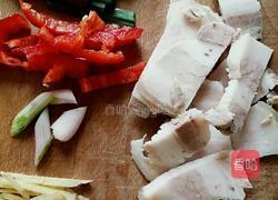 五花肉花菜的做法图解2