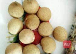 冰糖银耳桂圆雪梨汁的做法图解3