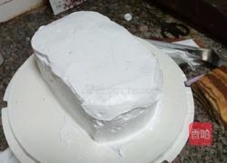 卡通车型生日蛋糕的做法图解5