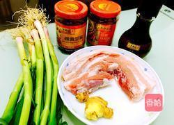 香蒜辣炒回锅肉的做法图解1