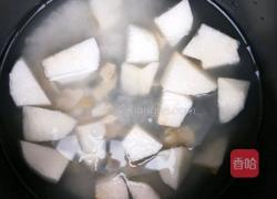 冰糖雪梨百合粥的做法图解3