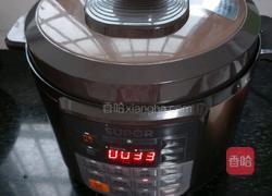 冰糖雪梨百合粥的做法圖解4