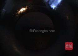 蒜苗青鱼的做法图解2