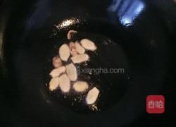 蒜苗青鱼的做法图解3