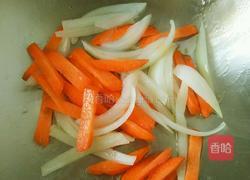 辣番香肠炒口蘑的做法图解3