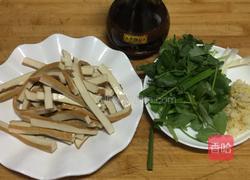 凉拌豆干的做法图解1