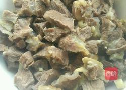 牛肉炖柿子的做法图解4