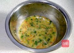 香椿苗鸡蛋饼的做法图解6