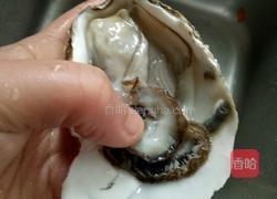 蒜茸烤生蚝的做法图解3
