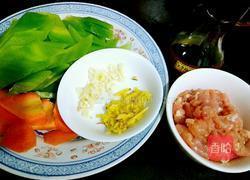 莴笋炒肉的做法图解5