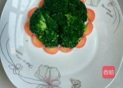 西兰花拼盘的做法图解3