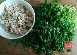 香菇韭菜饺子的做法图解3
