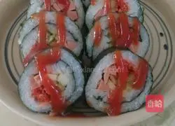 Illustration of how to make ham sushi 3