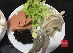 三鲜抄手（馄饨）的做法图解1