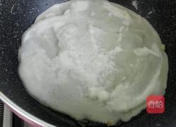 煎饼果子的做法图解5