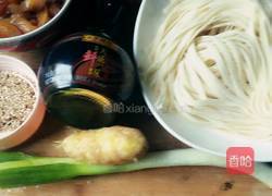 葱油肉丝面的做法图解1