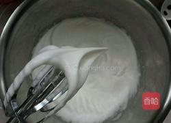 奶牛花蛋糕卷的做法图解7