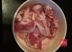 盐煎肉的做法图解1
