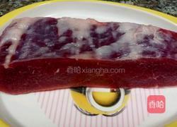 芹菜牛肉丝的做法图解1