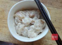 西兰花滑虾球的做法图解1