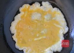 韭菜鸡蛋虾仁饺子的做法图解4