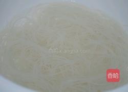 海鲜炒粉干的做法图解2
