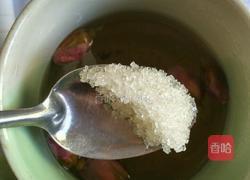 玫瑰奶茶的做法图解5