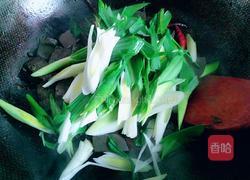 蒜苗羊血的做法图解6