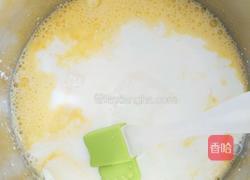 蜂蜜牛奶小餐包的做法图解1