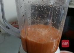 胡萝卜汁的做法图解2