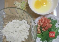 鸡蛋炒馍花的做法图解1