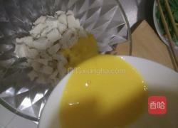 鸡蛋炒馍花的做法图解2