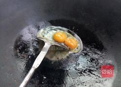 葱花蛋炒饭的做法图解1