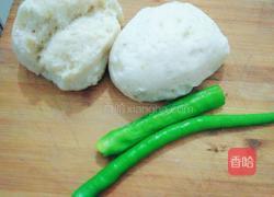 青椒炒馍的做法图解2