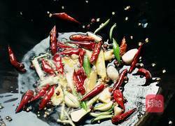 辣子鸡翅的做法图解8