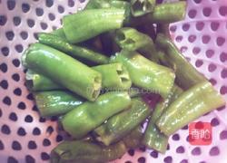 美味鲜虎皮青椒的做法图解1