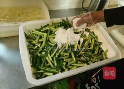 酸辣黄瓜的做法图解2