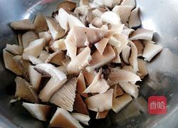 素炒平菇的做法图解2