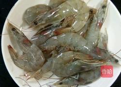 蝴蝶虾的做法图解1