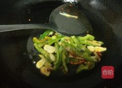 葱姜炒蟹的做法图解5