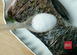 红烧草鱼尾的做法图解3