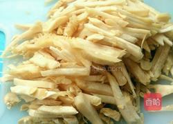 韭菜炒白灵菇的做法图解3